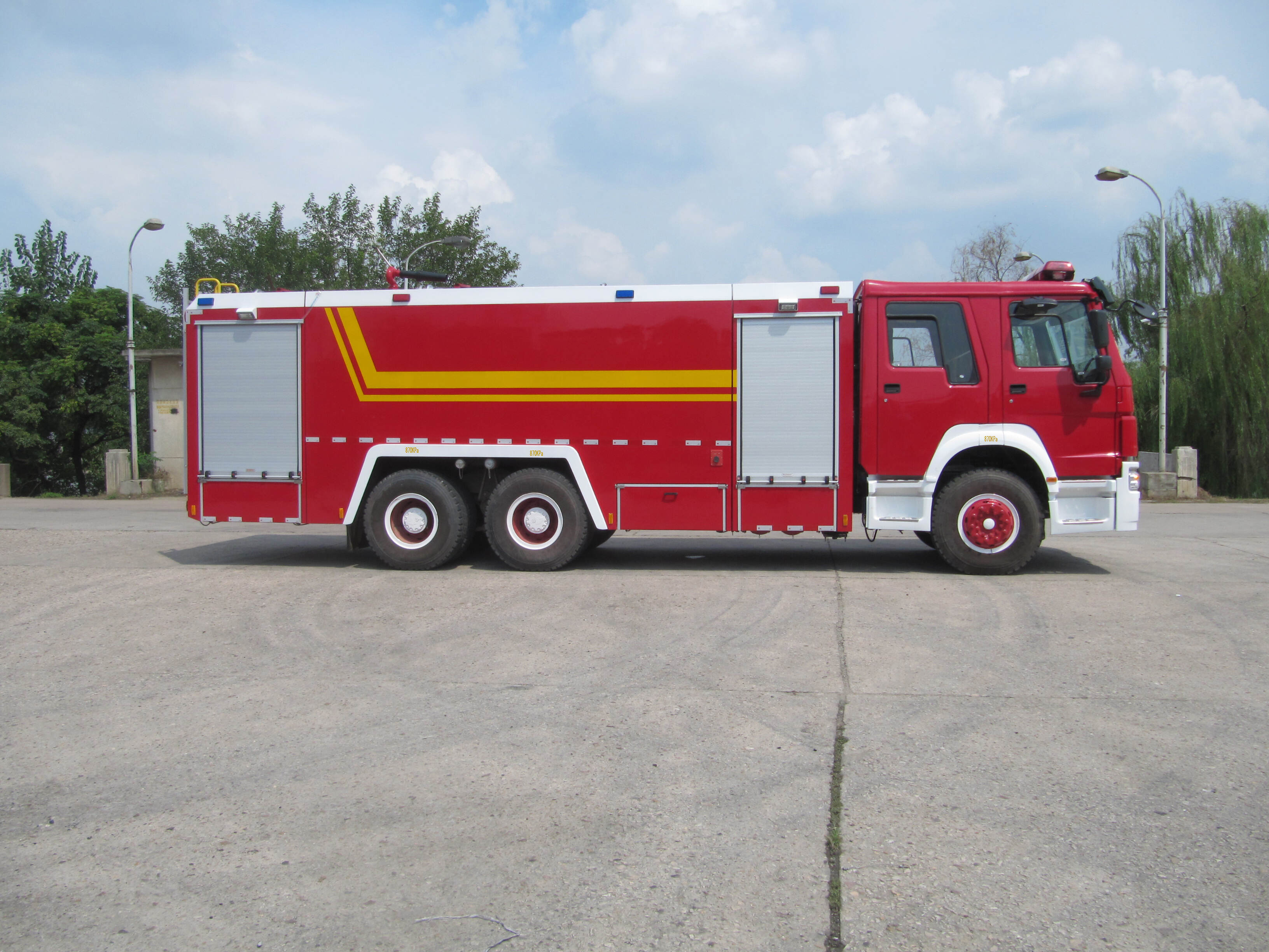 fire fighting truck suppliers, fire fighting truck factory