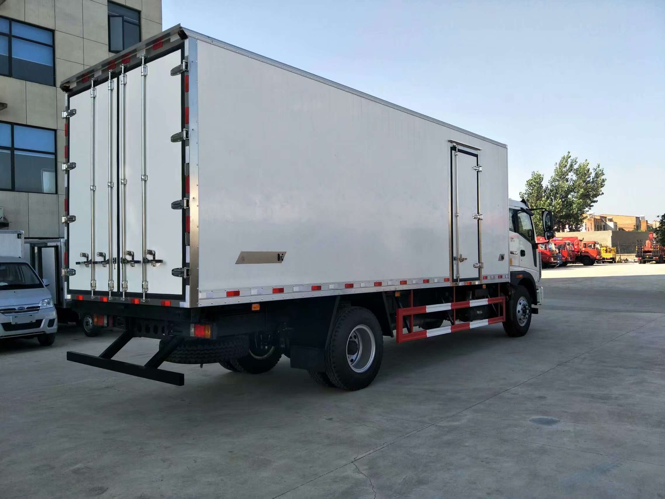 refrigerated truck